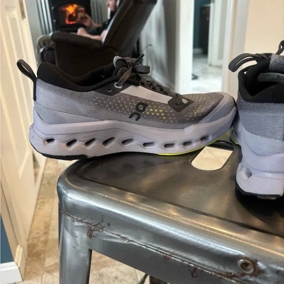 On Running Cloud surfer Trail 2 Running shoe - Picture 4 of 7